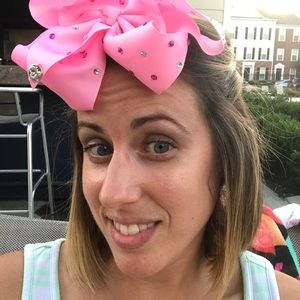 Meet your Posher, Sandy